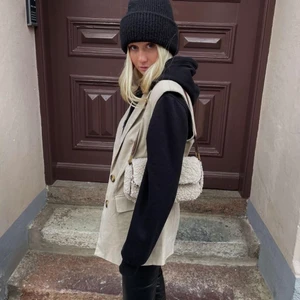 Teddy väska - Skit cool Teddy väska från Zara💗💗 modell Isabell Schatz