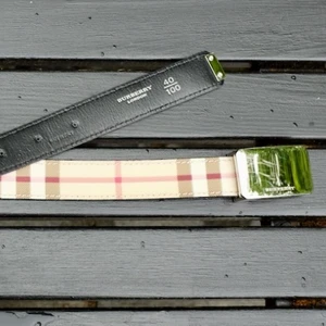 Burberry bälte - Bälte från Burberry, storlek 100