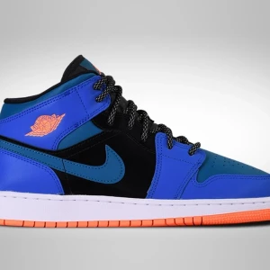 SÖKER DESSA - Söker dessa fina jordans racer blue "gs" i storlek 39-41🥰