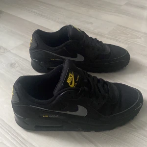 Nike Air Max - Hej! Säljer mina Nike Air Max för 800kr.
