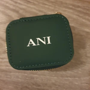 ANI ring - Oanvänd ring från ANI i strl 16