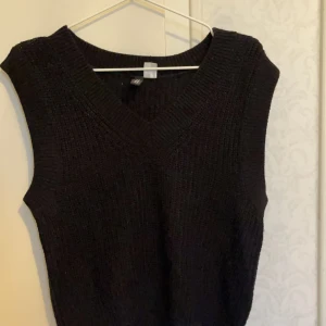 Stickad topp - Helt oanvänd