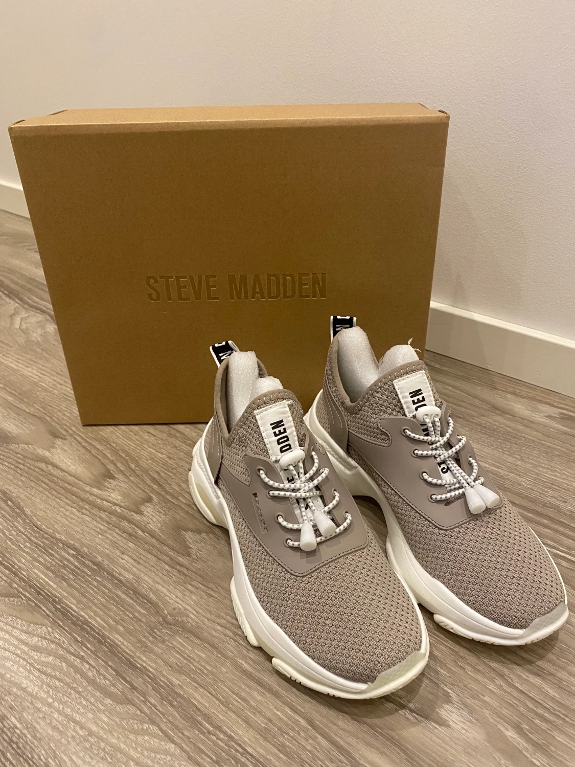 Steve Madden  - 90