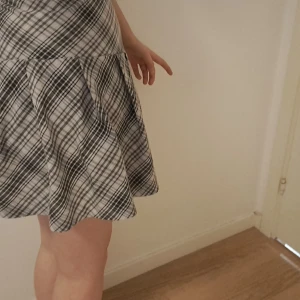 Kjol - Använd någon gång, bra skick