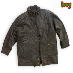 Svart Leather jacket - varm 🖤 Frakten kan diskuteras 