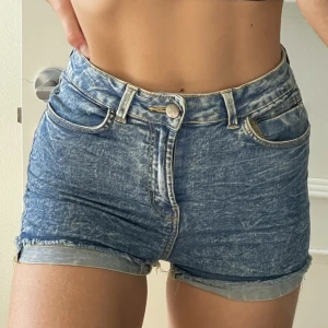 Shorts - Shorts från tallyweijl  Aldrig använda  Storlek S