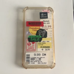iPhone XS skal - coolt skal köpt här på plick men passade inte min mobil tyvärr då jag trodde det var XS max skal:) 