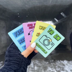 Kortlek - Säljer denna kortlek då jag inte får någon användning för den, perfekt att ha med sig till fest, medföljer 55 kort