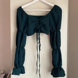 Topp SHEIN  - En topp från SHEIN som aldrig är använd 