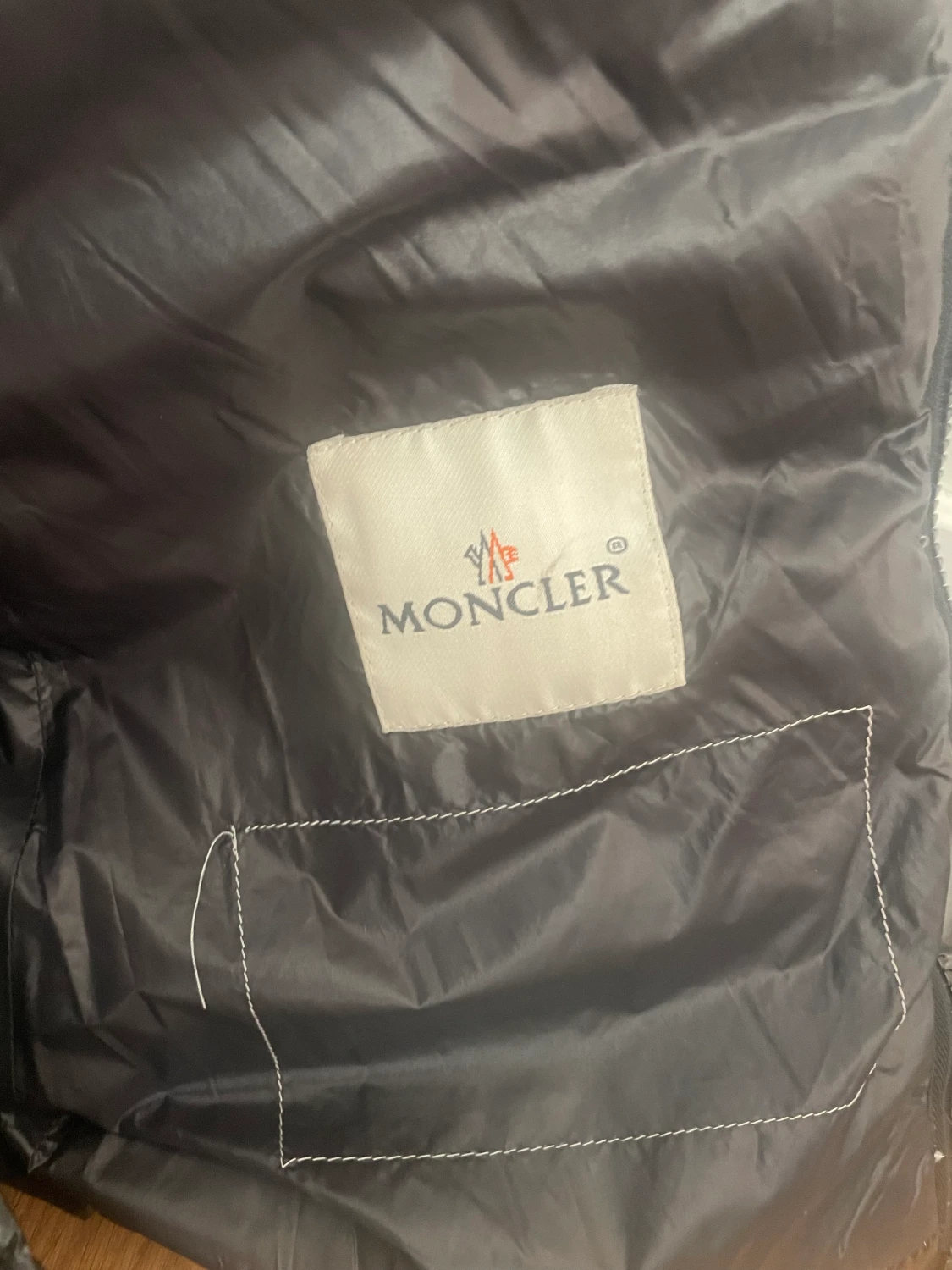 Moncler dunjacka