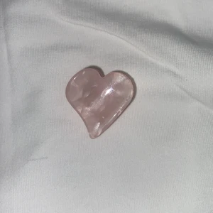 Mini hårklämma  - Mini hår klämma, passar med alla slags kläder mest med rosa/färgglada kläder.