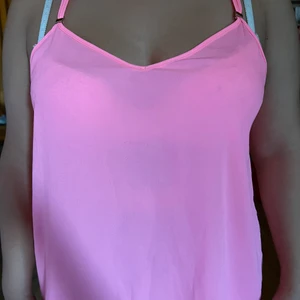 Linne - Rosa linne i skirt material