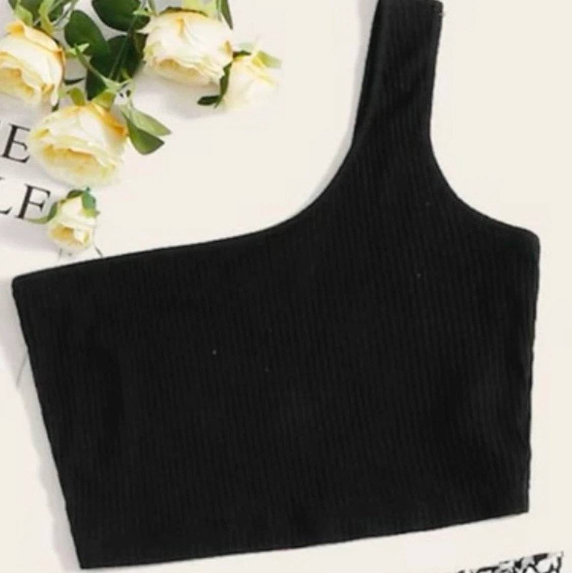 One shoulder tröja shein