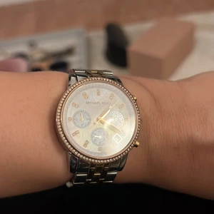 michael kors - Jätte fin klocka 