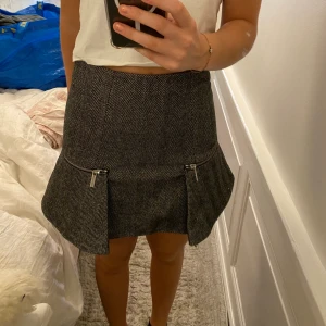 Kjol - Så cool kjol från Michael kors köpt på arkivet