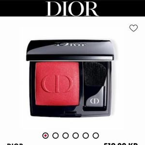 Dior blush  - En super fin blush från dior säljer pågrund av att jag har massa andra,inte använd ett dug har nog tillemed förpackning kvar för den!❣️Nyskick kostar den 516,köptes på nk!