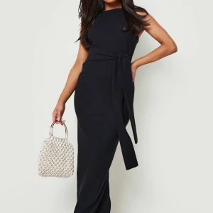 Svart lång klänning  - En lång klänning xs/s Pris kan diskuteras Aldrig använt