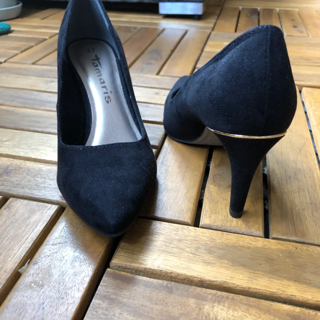 Märke Tamaris. Storlek 37.  - 90