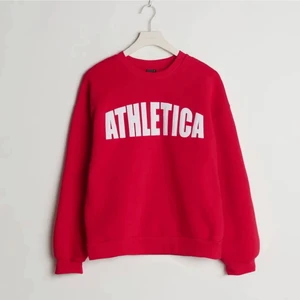 Tröja från gina - Säljer denna tröja från gina.❤️ Nyskick. Pris kan diskuteras 