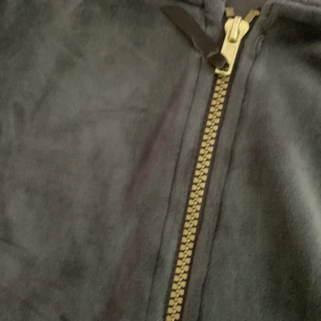 En fin sammets tröja  - 91