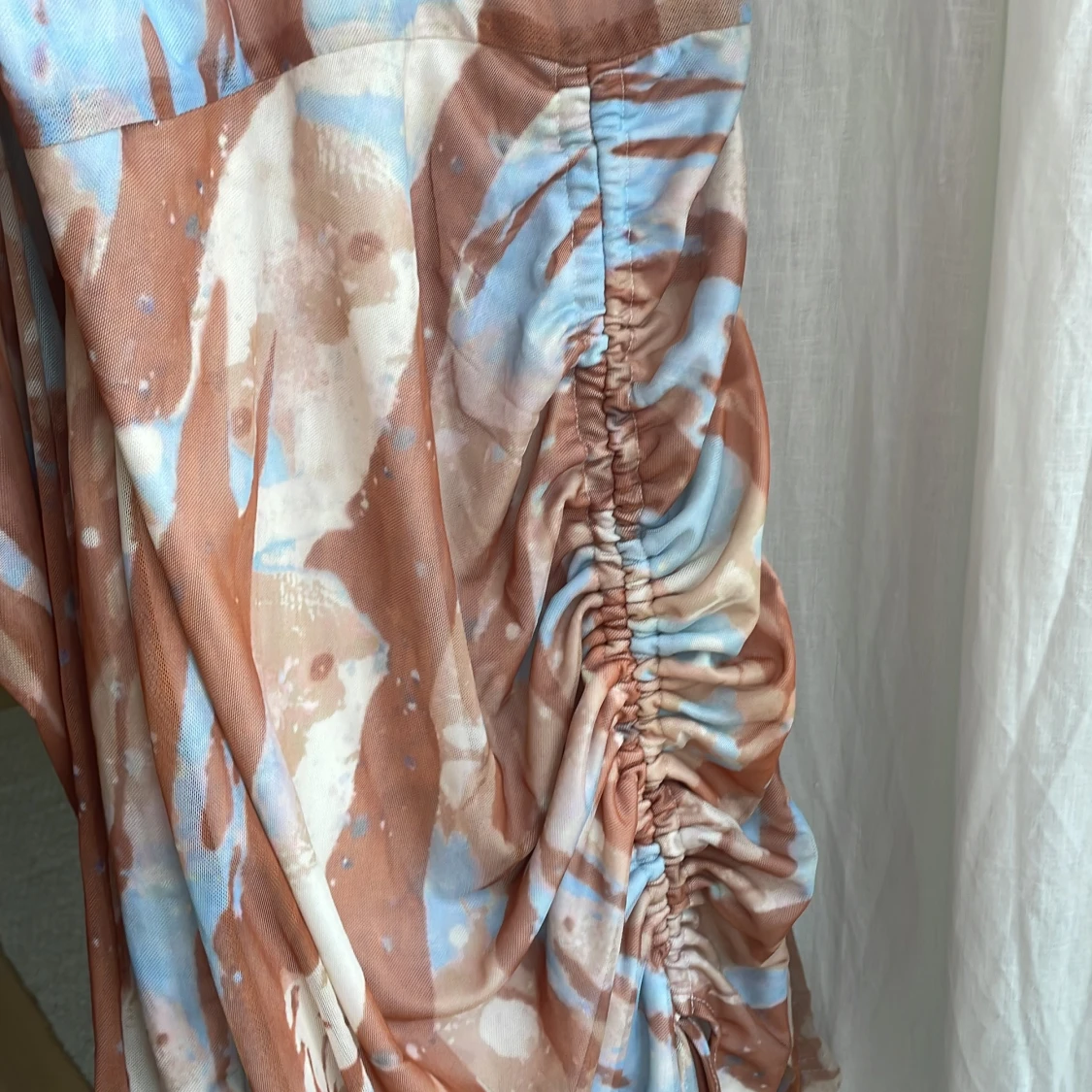 OANVÄND KLÄNNING MISSGUIDED - 91