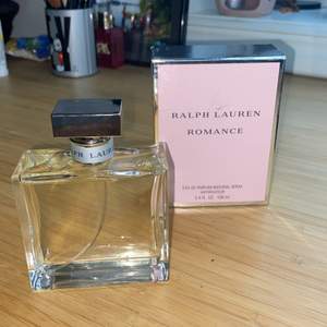 Oöppnad parfym från Ralph lauren🌸🌸 Fräsch doft