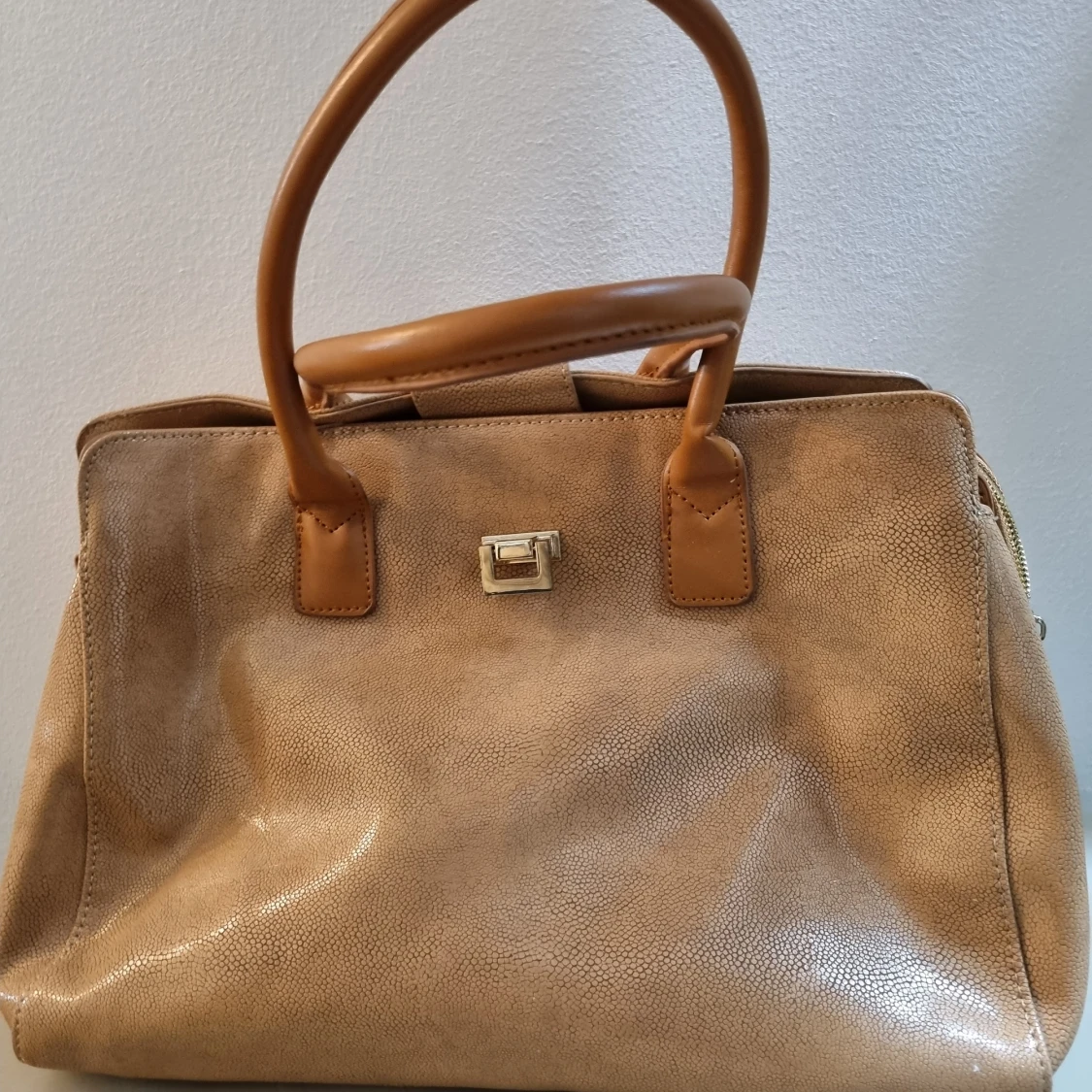 Handväskor i bra skick  - 90