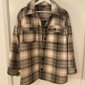 Kappa - Superfin kappa från h&m perfekt nu till hösten🍁