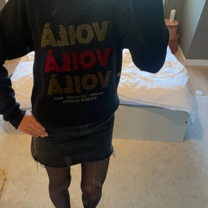 Scotch & soda tröja  - Intresskoll på denna as snygg tröja från scotch and soda, inga bristningar!Nypris ca 1000❣️