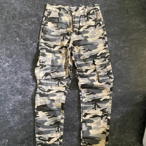 Cargobyxor - Fint skick. Skönt material. 🫶🏼