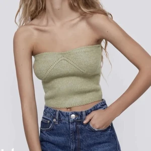 Populär topp - Säljer denna slutsålda tubtoppen från zara!❤️