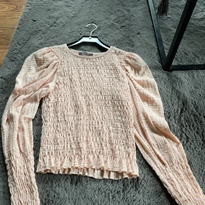 Festtröja  - Använt en hel del gånger 