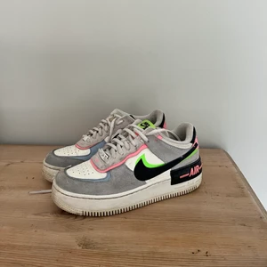 Snygga skor - Skor från Nike strl 39, normala i storleken. Bra skick