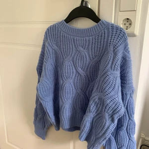 Stickad tröja - Superfin stickad tröja som tyvärr inte kommer till användning🥰