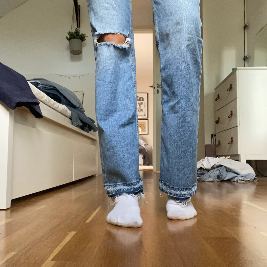 Jeans med hål - 91