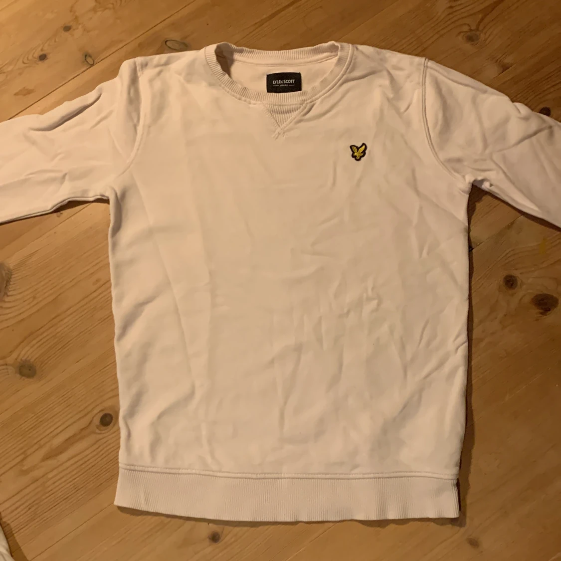 Lyle scott tröja i strl 11-12 år