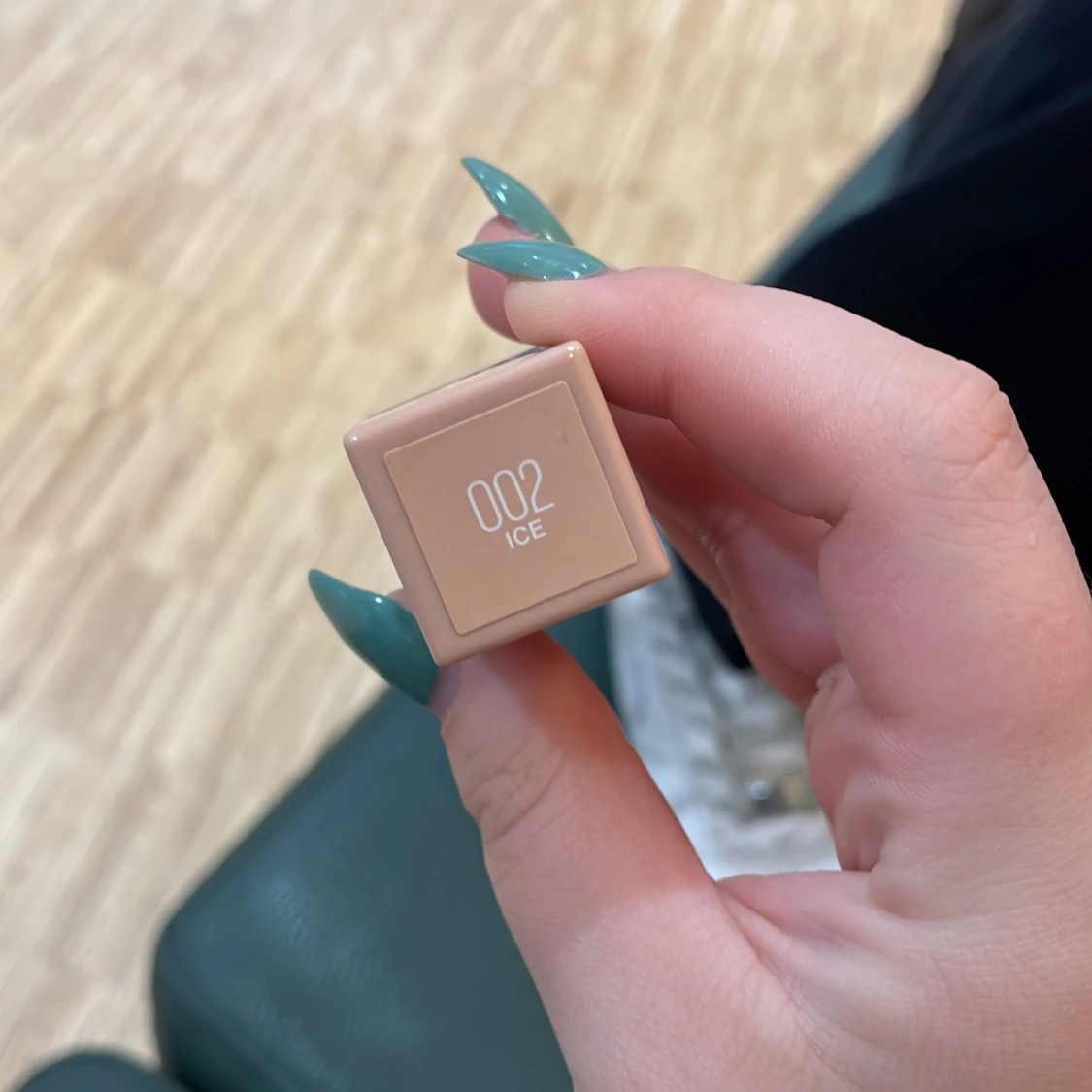 Maybelline lifter gloss 002 ice - 90