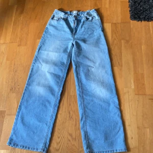  Jeans  - För små för mig 