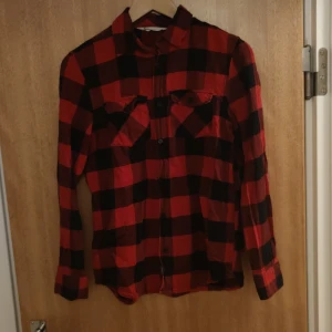 Flannel skjorta xs - Flannel skjorta i xs Bra skick