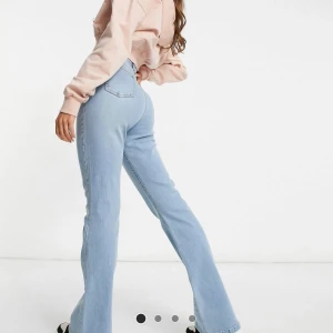 Jeans - Säljer mina helt oanvända jeans från ASOS. De har lappen kvar! 