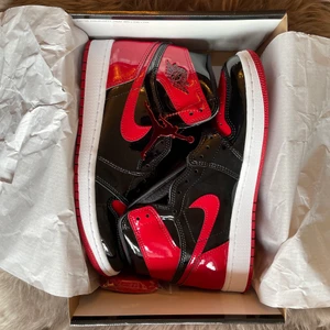 Jordan 1 patent bread retro og - Helt nya med original box vid mer frågor kom privat😙