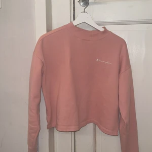 Champion rosa sweatshirt - Står inte för frakt:)