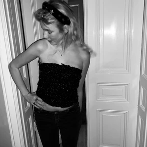 Glittrig korsett - Fin festtopp ifrån zara, slutsåld💕