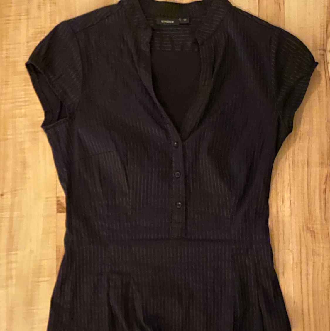 Svart randig blus - 91