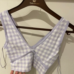 Kort topp - Lila topp från zara