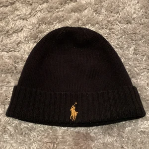 Mössa - Ralph Lauren mössa. Strl one size. 