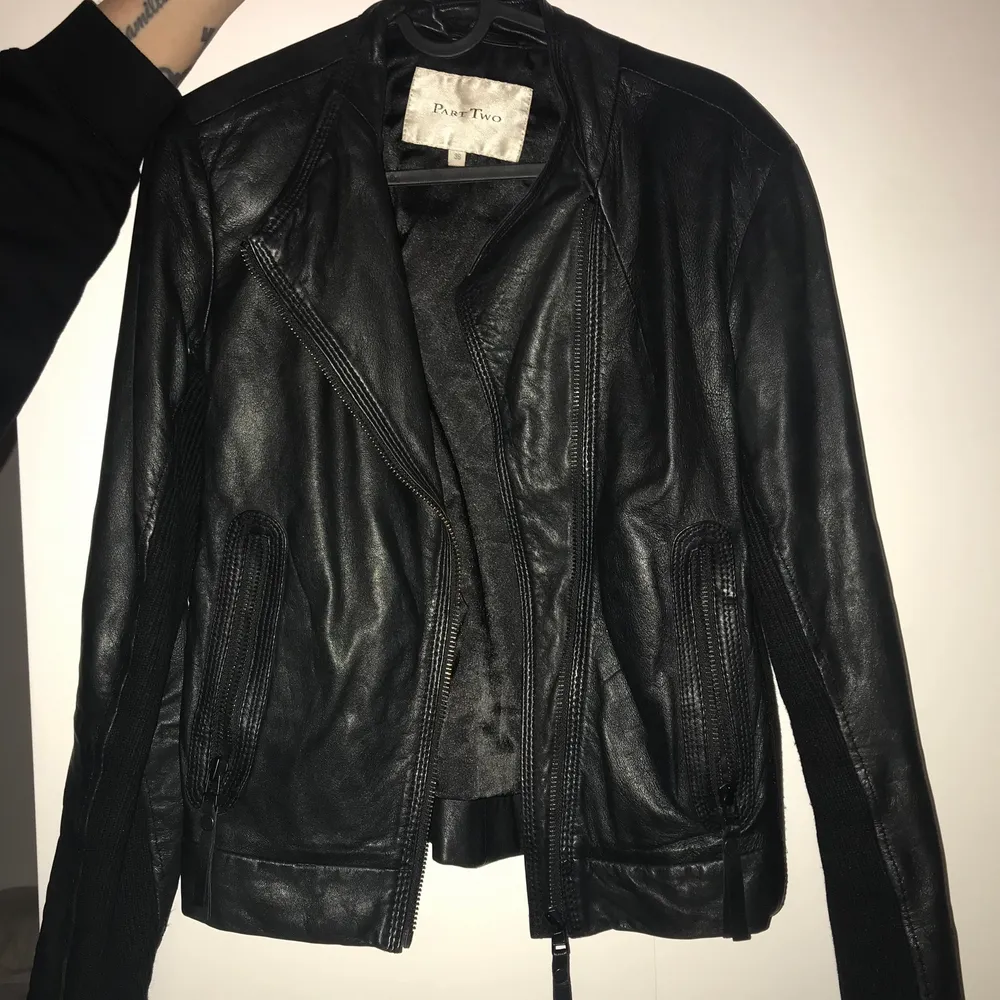 Real leather jacket from part-two, size 36 but fits large !. Jackor.