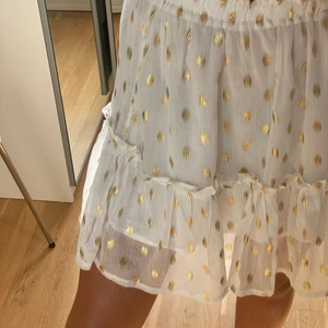 Kjol - Skriv vid intresse💕 🦋 Ord pris: 400kr, köparen står för frakten