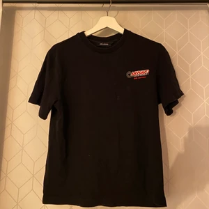 arigato t-shirt - as cool thisha ifrån axel arigato!! Kommer tyvärr inte till användning :( fett cool och väldigt bra kvalitet !