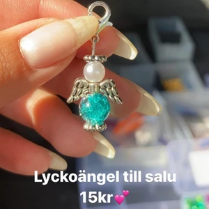 Lyckoängel  - Designa din egen lyckoängel! skriv till mig här eller på Instagram @emilias_smycken för mer info💕